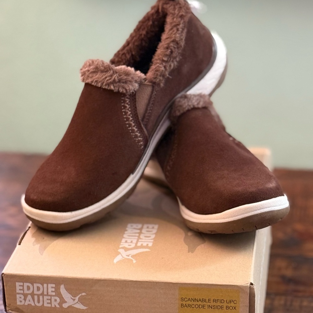 Eddie Bauer Laurel Leather Uppers Faux Fur Slip-Ons Women’s 7 NEW